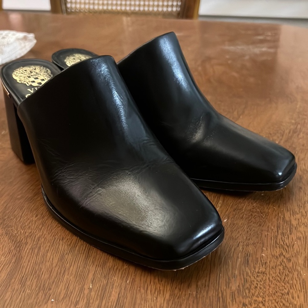 Vince Camaro Mules